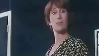 كنزي تا سكسي امريكي مترجم تالور الملاعين في الحمام.