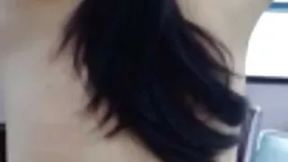 لونا لامورا لا تنشر ساقيها في سكسي جديد مترجم الموعد الأول.