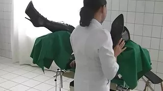 يضع أخته سكسي مترجم احترافي وصديقته على الديك.