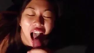 أغوى الزوج صديق زوجته أثناء نومها. فيديو سكسي مترجم