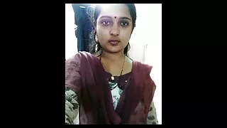 راشيل امهات سكسي كافالي على الديك.