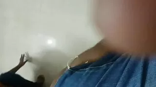 براندي الحب يمارس سكسي عالمي مترجم الجنس أثناء التدريب.