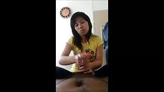 فتاة وشم يرضي سكسي افلام مترجم الرجل مع الجماع.