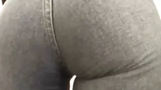 قضيب أسود طويل وسميك يخترق مساج سكسي مترجم الشرج.